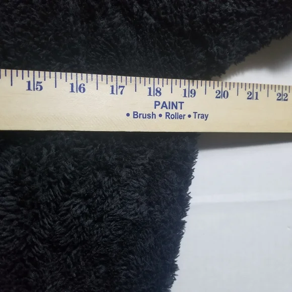 THE SWEATSHIRT PROJECT BLACK SHERPA CARDIGAN SIZE SMALL - Picture 8 of 10